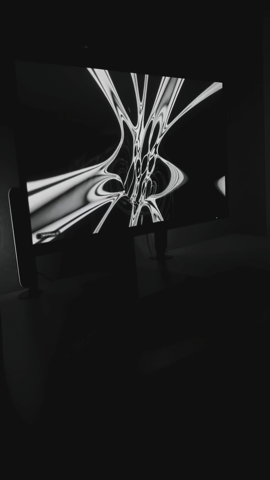 Monitor HP P27 G4 | 27" Full HD | Base Giratoria